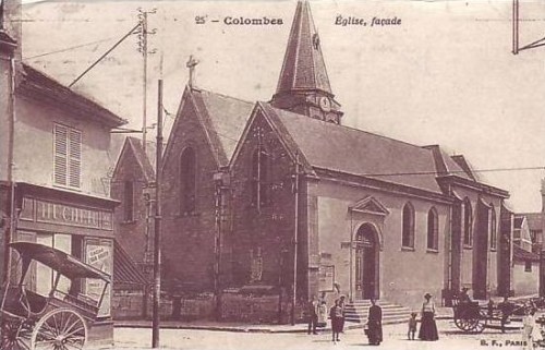 Cartes postale de l'église saint pierre saint paul de Colombes- La facade.