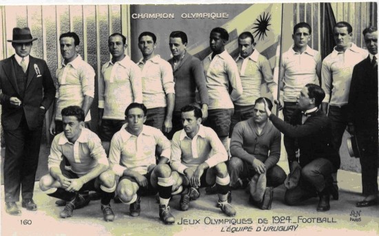 Carte postale équipe de Football d'Uruguay 1924-variente.