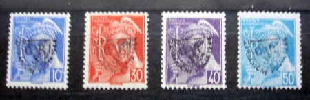Timbres Français surchagés de la légion Tchécoslovaque:type Mercure.