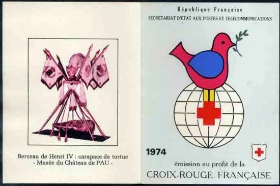 Le berceau d'Henri IV en illustration du carnet croix rouge 1974.