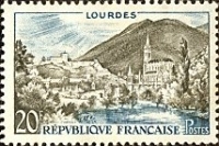 Basilique de Lourdes timbre de 1958.