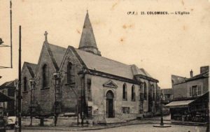 Cartes postale de l’église saint pierre saint paul de Colombes- La facade-autre vue.
