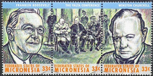 Timbre - Churchill Roosevelt et Staline a la conférence de Yalta.