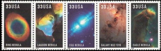 Timbres - Photographies de l'Univers par Hubble.