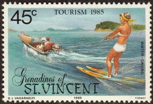 Timbre - Bikini et ski nautique.