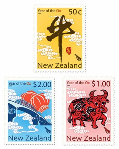 Les timbres de l’année du boeuf de la Nouvelle Zelande.